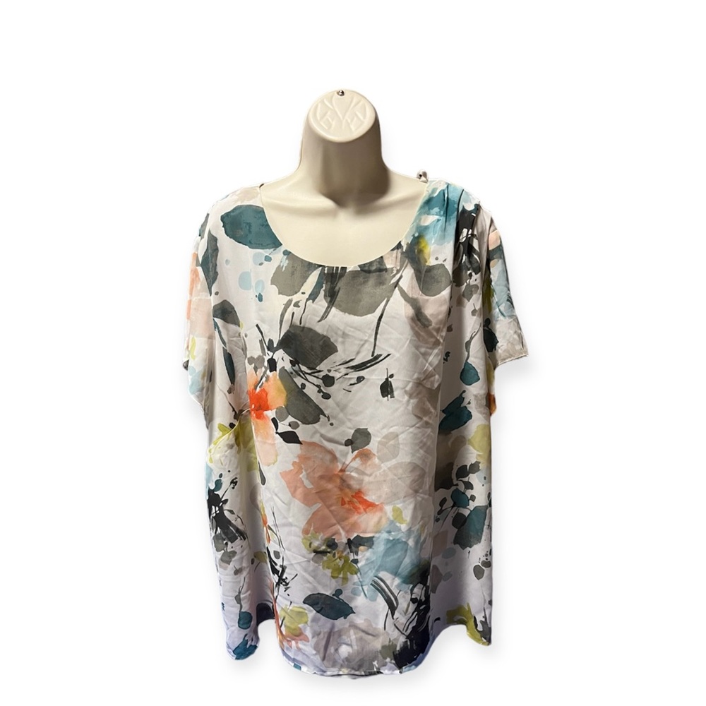 Evan-Picone Woman Short Sleeve Floral Top